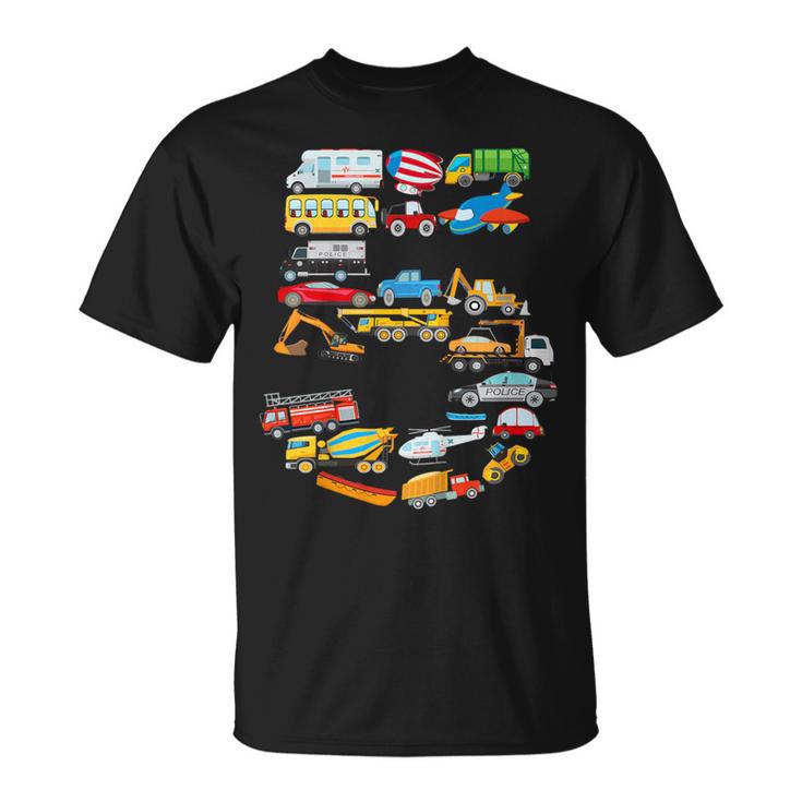 キッズ 男の子の車、消防車の5歳の誕生日 Tシャツ