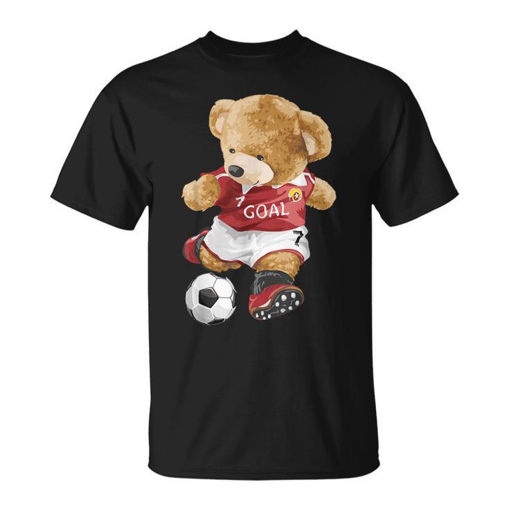 サッカーをするかわいいテディベア。 Tシャツ