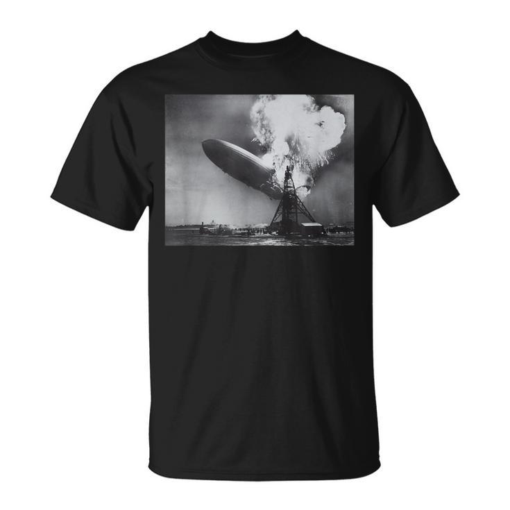 サム・シェアによるヒンデンブルク大惨事 Tシャツ