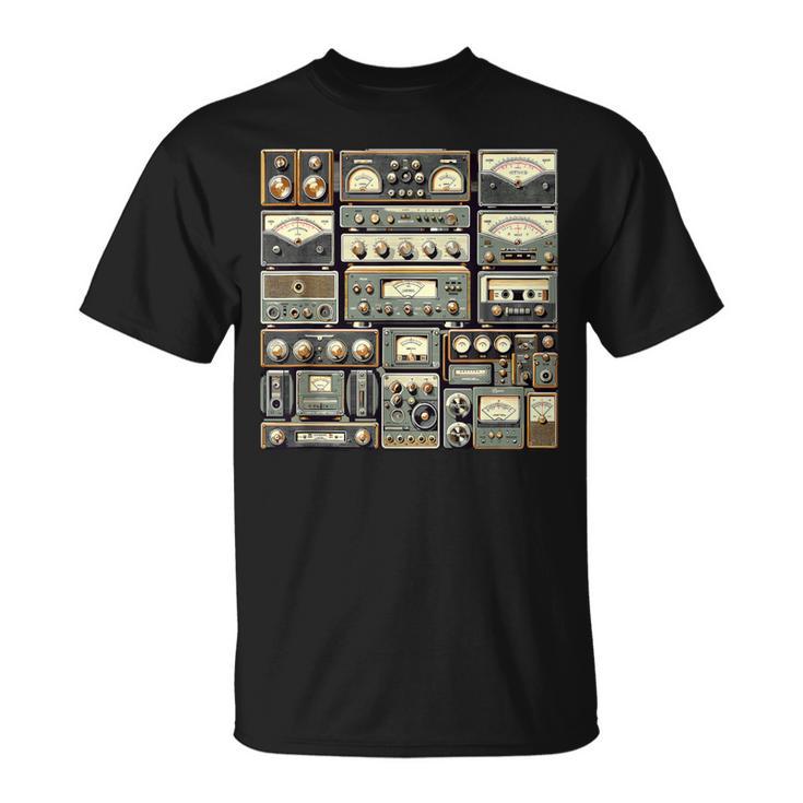 セットアップ ヴィンテージ オーディオ Hifi サウンドシステム ミックスメディア コラージュ Tシャツ