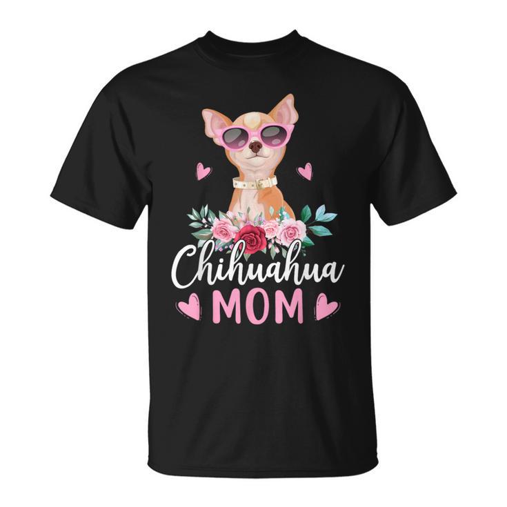 チワワの所有者のためのかわいいチワワのママサングラスの花 Tシャツ