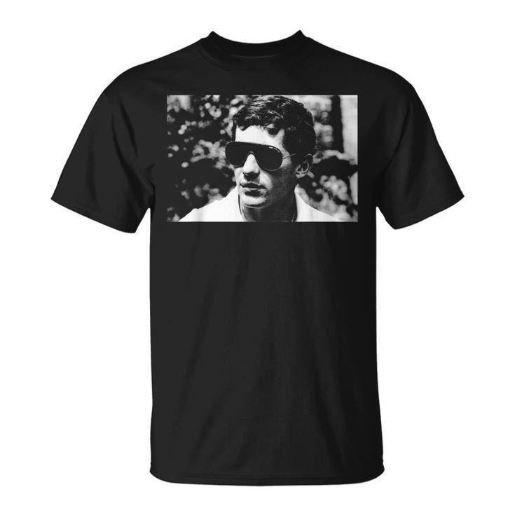 ブラジルのレーシングドライバー アイルトン・セナ 1985 Tシャツ