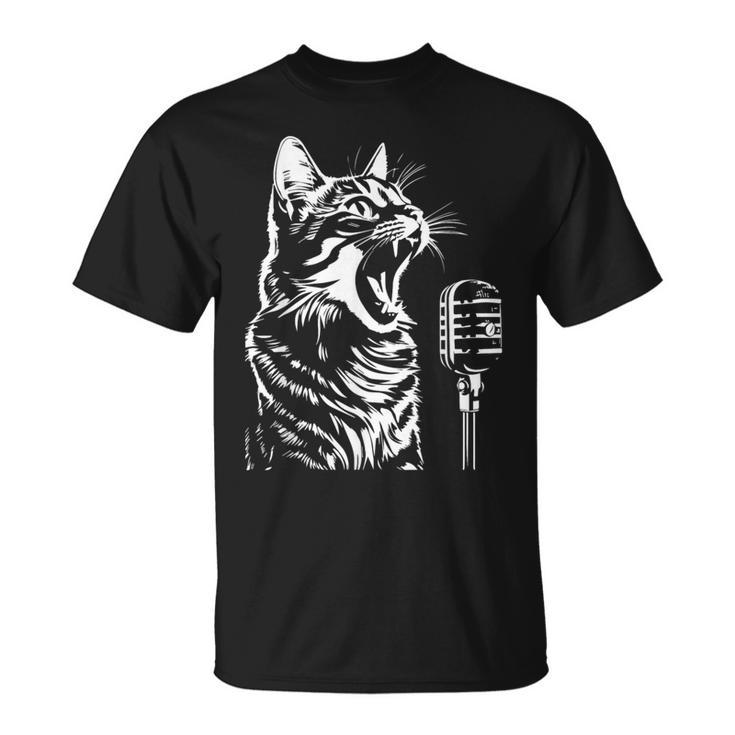マイクで歌う猫 猫歌手 Tシャツ