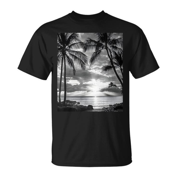 ヤシの木の白黒写真 夕焼けビンテージ写真 Tシャツ