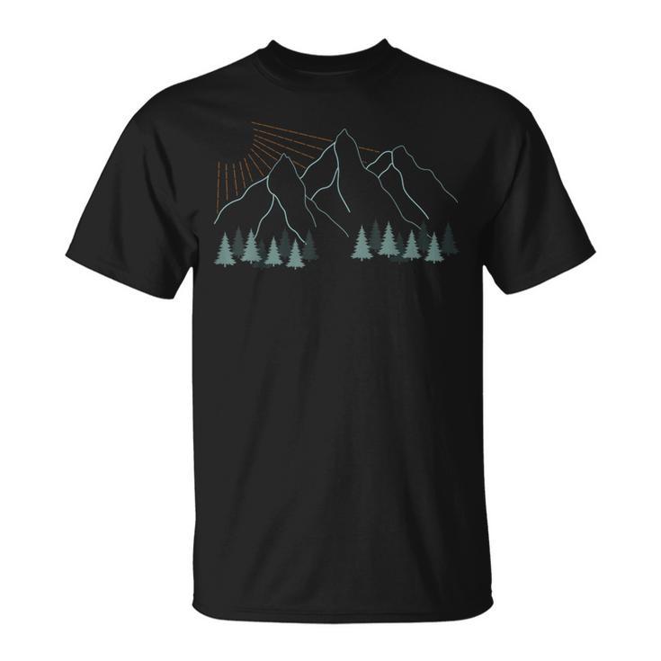 山の自然をモチーフにした登山用の山と森プリント Tシャツ