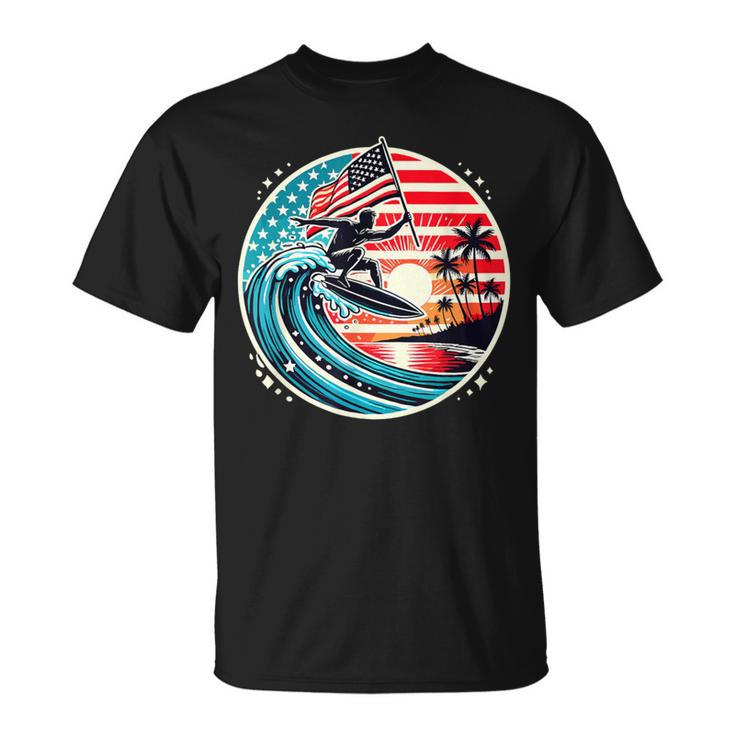 最高のサーフグラフィック アメリカ国旗 サーフィン サーフボード バケーション Tシャツ