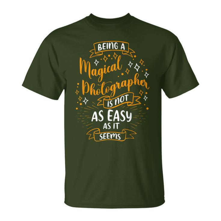 Magical Photographer Christmas Photographer Tシャツ