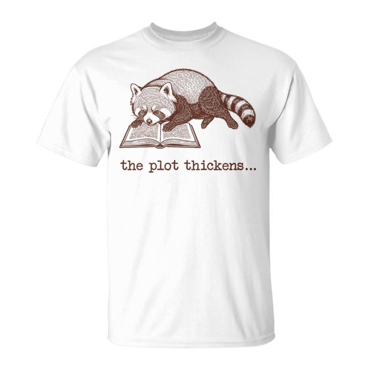 Bookish Red Panda Reading Fiction Book Vintage Bookworms Premium Tri-Blend T-Shirt