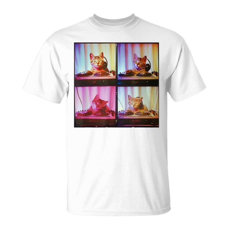 Dj Cat On Decks Cat Dj スクラッチ ターンテーブル カラフル Edm Tシャツ