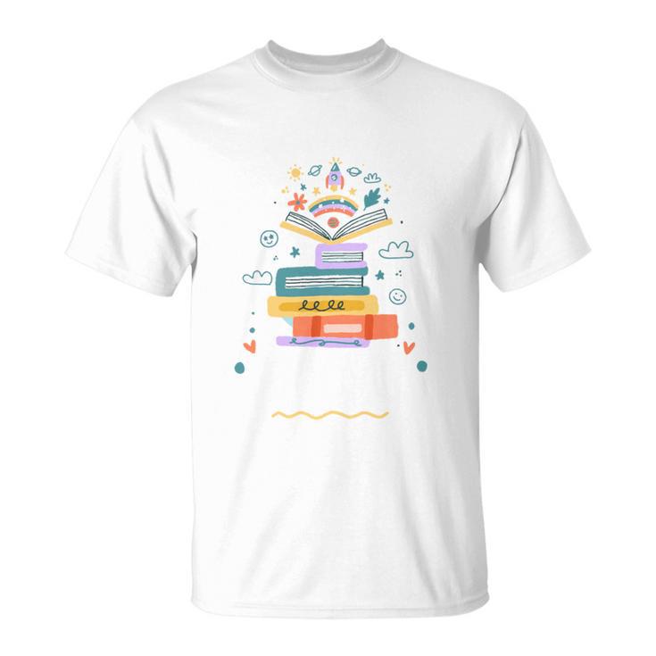 Just A Girl Who Loves Books For Bookworm T-Shirt