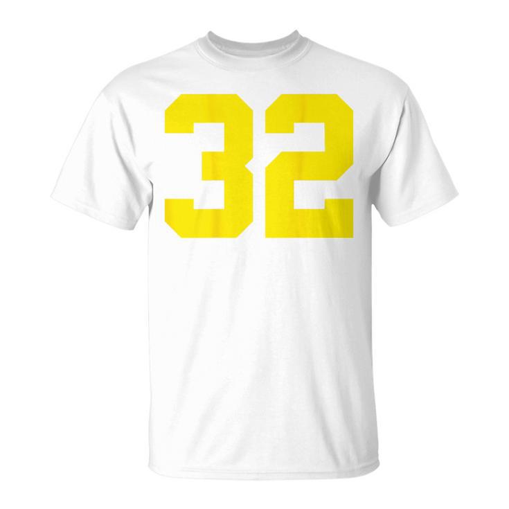 イエローナンバー32 背面 スポーツチーム ジャージ番号 Tシャツ