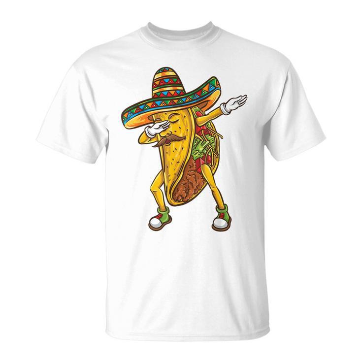 メキシコのタコスをダビングする Cinco De Mayo Tシャツ