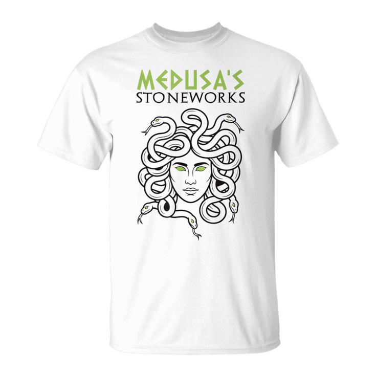 メドゥーサの石造物 面白いギリシャ神話 Tシャツ