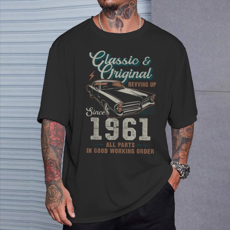 1961年生まれ ヴィンテージカー 65歳の誕生日 Tシャツ 彼への贈り物