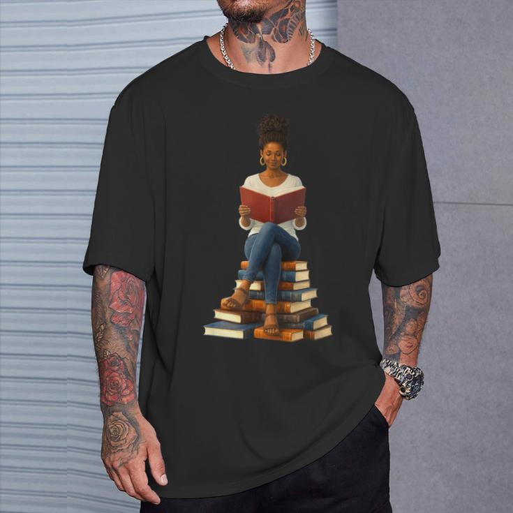 African American Woman Melanin Afro Girl Reading Book T-Shirt Gifts for Him