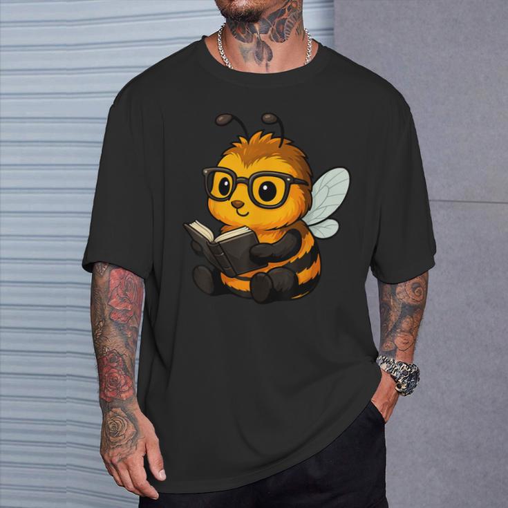 Bee Reading Book Lover T-Shirt Gifts for Him