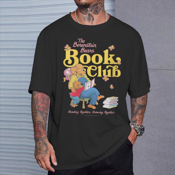 The Berenstain Bears Book Club Reading Together Vintage T-Shirt Gifts for Him The Berenstain Bears Book Club Reading Together Vintage T-Shirt Gifts for Him