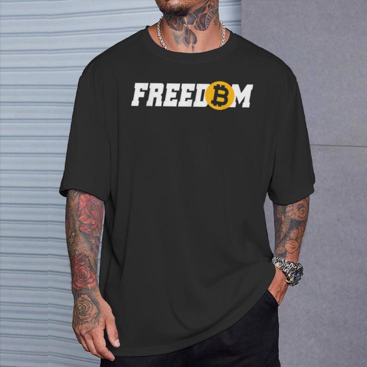 Bitcoin Freedom 暗号通貨 Btc 自由 ミリオネア ビットコインでお金持ち Tシャツ 彼への贈り物