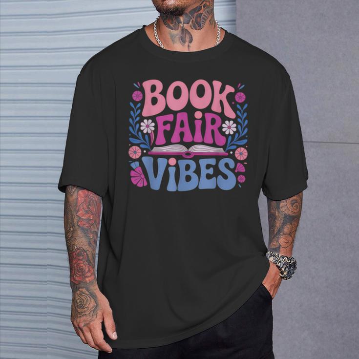 Book Fair Vibes Retro Teacher Reading Lovers Librarian T-Shirt Gifts for Him Book Fair Vibes Retro Teacher Reading Lovers Librarian T-Shirt Gifts for Him
