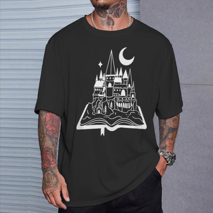 Book Lover Fantasy Fairy Tales Castle Christmas Reading Fan T-Shirt Gifts for Him Book Lover Fantasy Fairy Tales Castle Christmas Reading Fan T-Shirt Gifts for Him