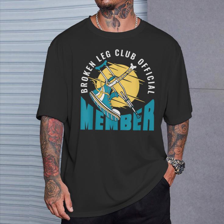 Broken Leg Club 公式メンバー 骨折 骨折 Tシャツ 彼への贈り物