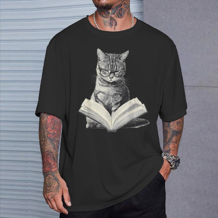 Cat Bookworm Reading Book Graphic T-Shirt Gifts for Him