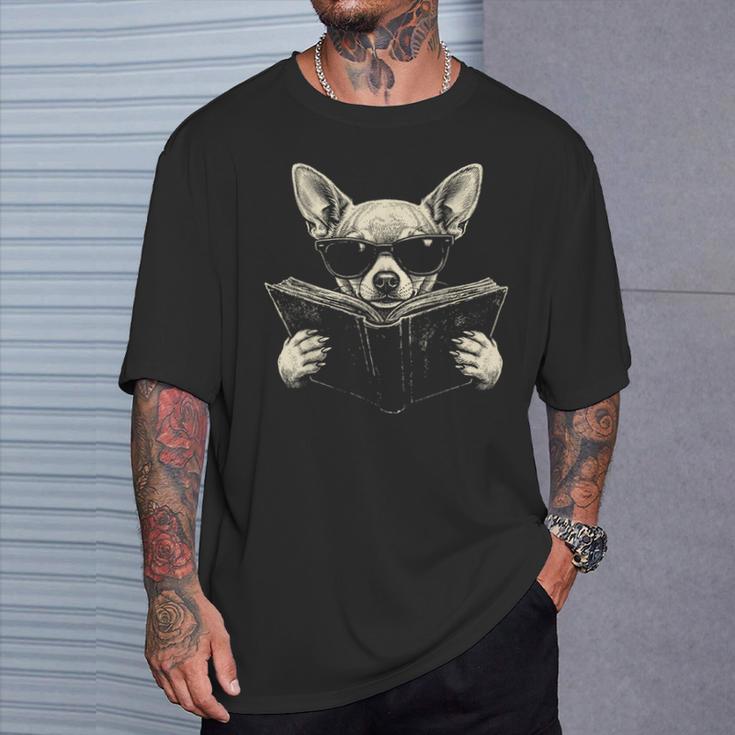 Chihuahua Reading Book Sunglasses Vintage Graphic T-Shirt Gifts for Him