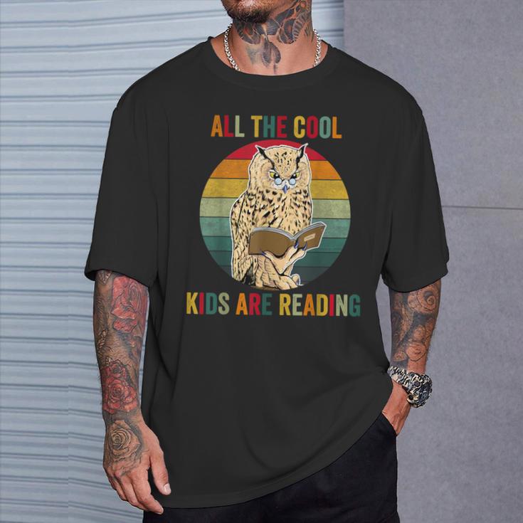 All The Cool Kids Are Reading Owl Glasses Book Retro Vintage T-Shirt Gifts for Him
