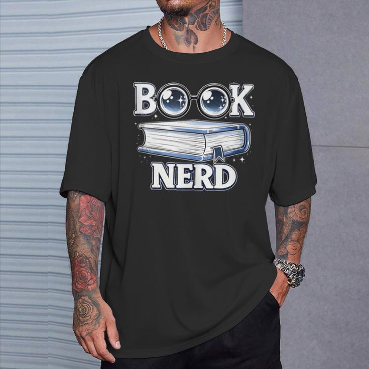 Cute Book Nerd Typography Minimalist Bookworm Fan T-Shirt Gifts for Him Cute Book Nerd Typography Minimalist Bookworm Fan T-Shirt Gifts for Him