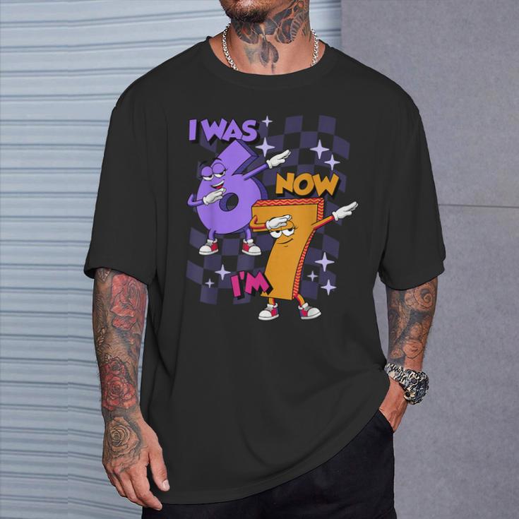 Dabbing 67 私は6歳でしたが、今は7歳です。おもしろいバースデーガールキッズ67 Tシャツ 彼への贈り物