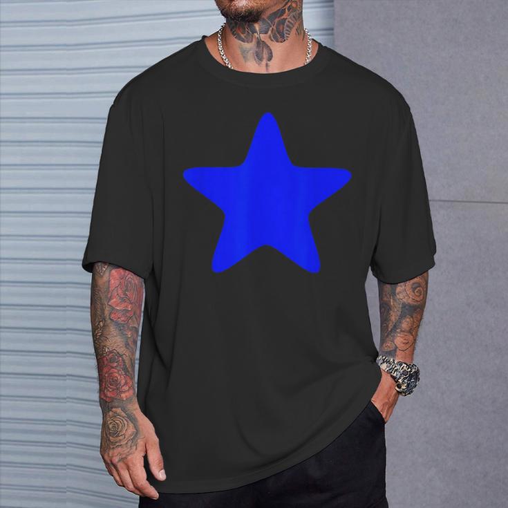 Einfarbiger Blauerternendruck – Blauertern T-Shirt Geschenke für Ihn