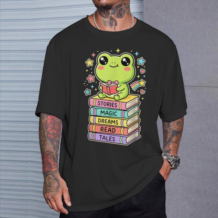 Frog Reading Books Bookworm Librarian T-Shirt Gifts for Him