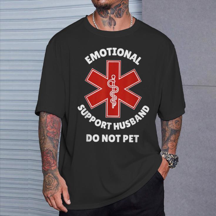 Emotionalupport Husband Do Not Pet Tシャツ 彼への贈り物