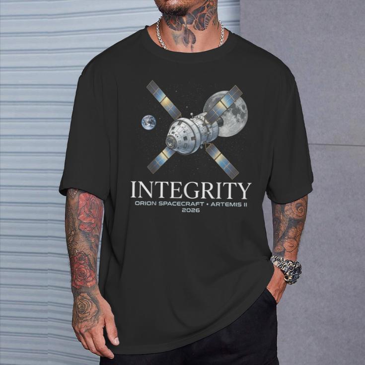 Integrity Orionpacecraft Artemis Ii 2026 宇宙 月 探査 愛好家 軌道船 Tシャツ 彼への贈り物