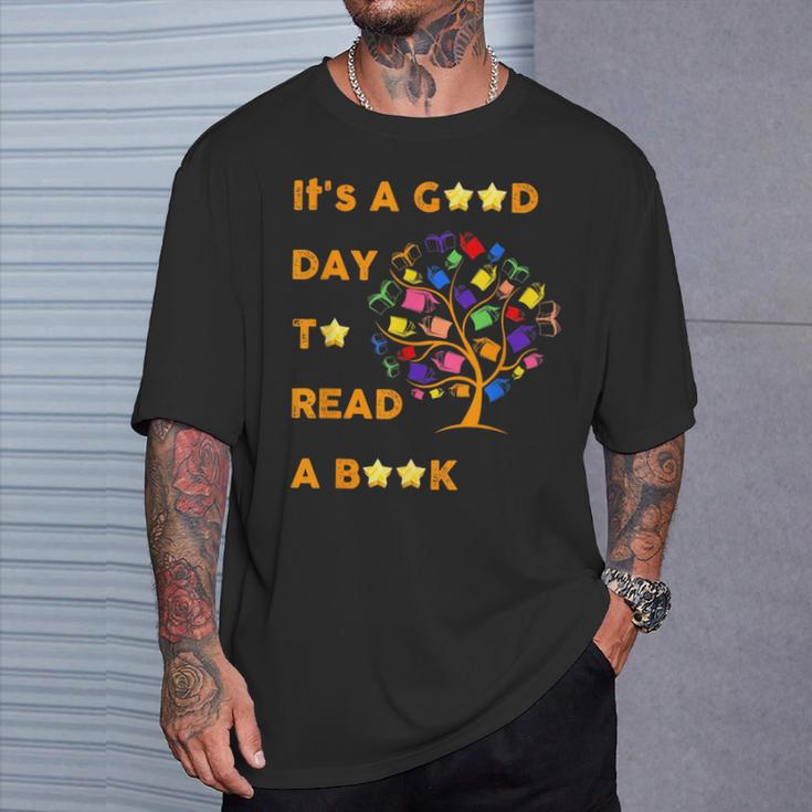 It's a Good Day To Read a Book Children's Book Week- Fall T-Shirt Gifts for Him