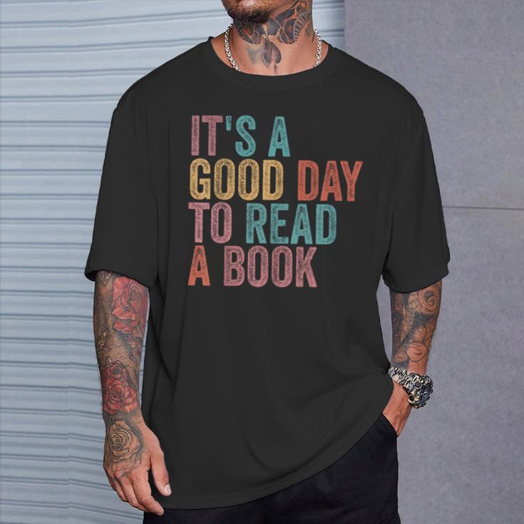 It's A Good Day To Read A Book Retro Vintage T-Shirt Gifts for Him