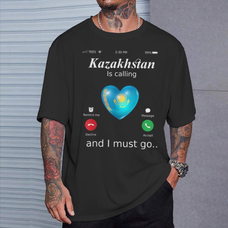Kazakhstan Ruft Und Ich Muss Gehen カザフスタン国旗tシャツ Tシャツ 彼への贈り物