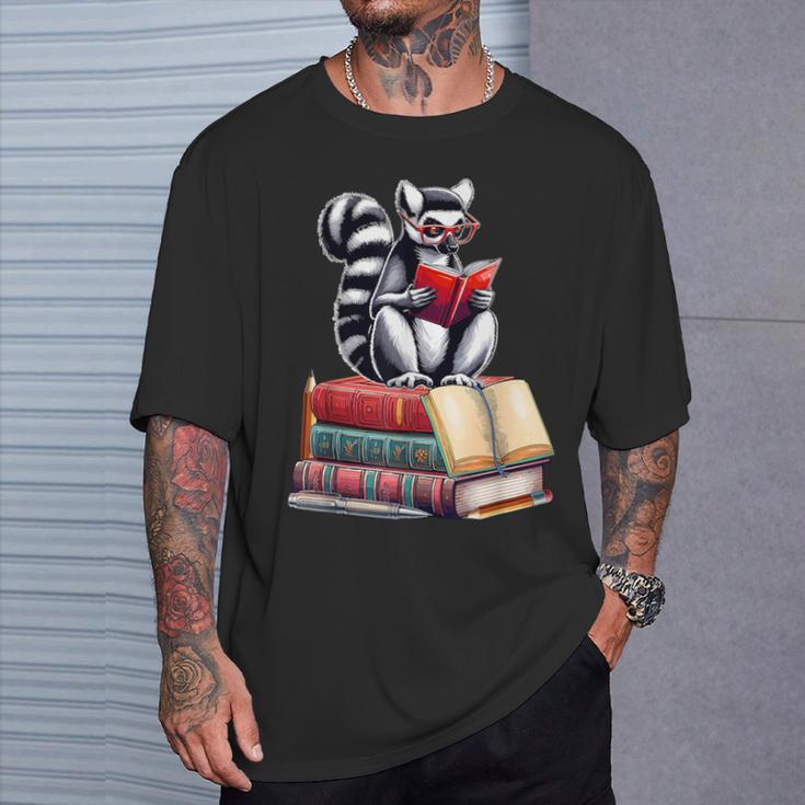 Lemur Reading Books Matching Bookworm Readers Librarian T-Shirt Gifts for Him