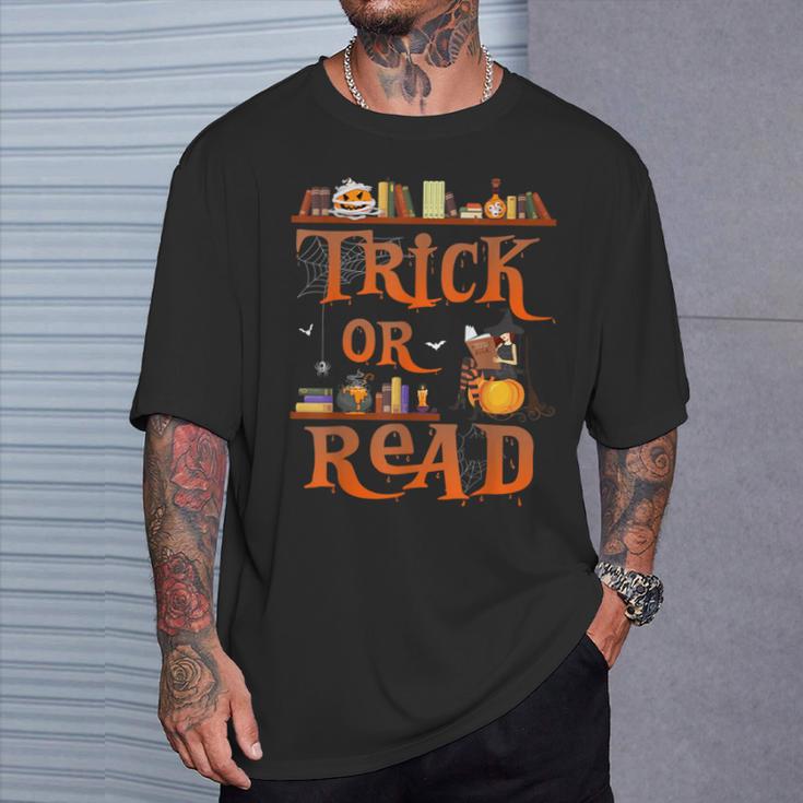 Librarian Trick Or Read Library Event Halloween Book Lovers T-Shirt Gifts for Him