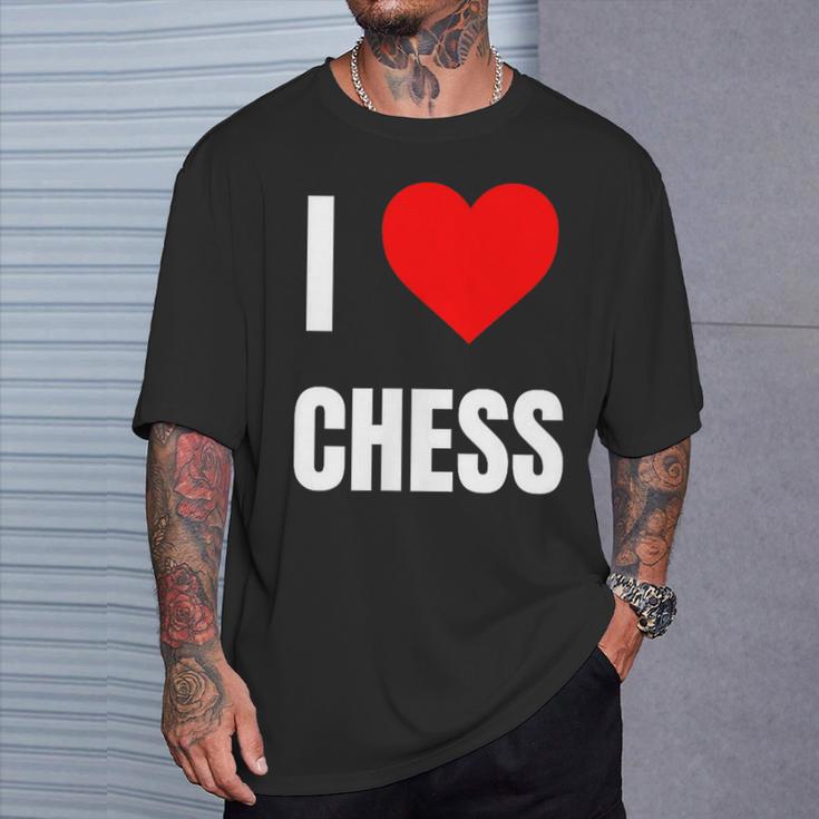 I Love Chess ハートギフト メンズ レディース キッズ アパレル 服 Tシャツ 彼への贈り物