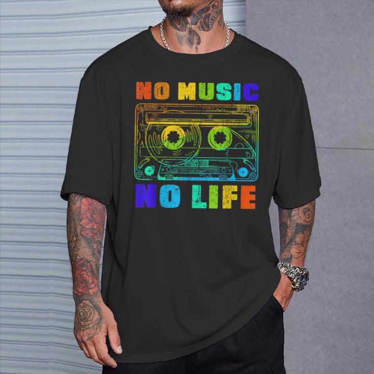 No Music No Life、ヴィンテージカセット音楽愛好家。 Tシャツ 彼への贈り物