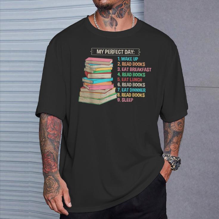 Novel Lover For a Bookworm T-Shirt Gifts for Him