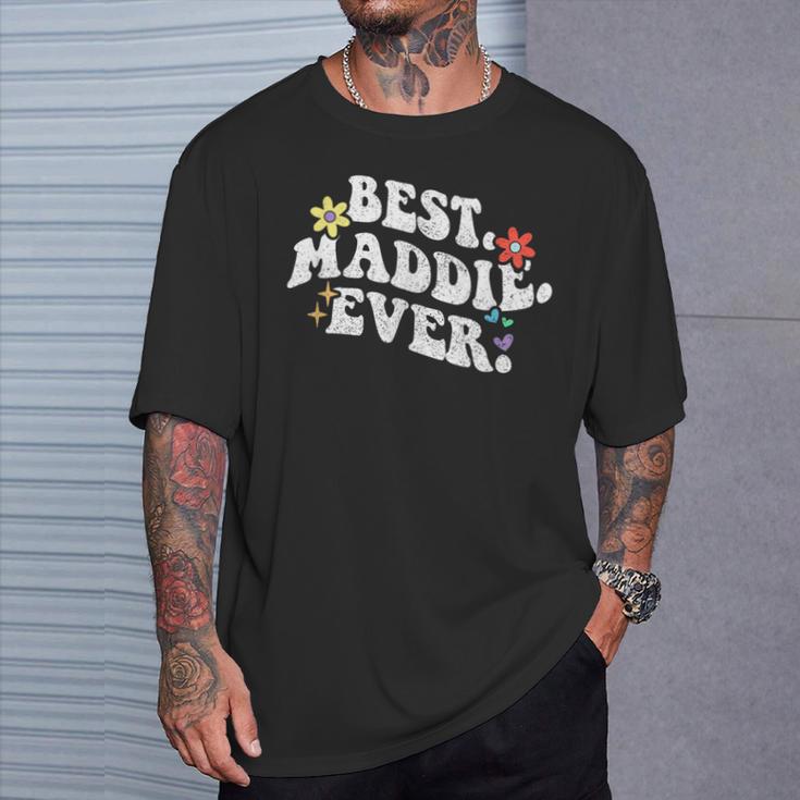 Retro Groovy Best Maddie Ever ファーストネーム 母の日 女の子 Tシャツ 彼への贈り物