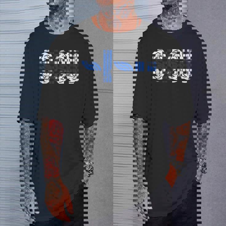 Sisu ノベルティtシャツ フィンランド国旗 スオミ旗 Tシャツ 彼への贈り物