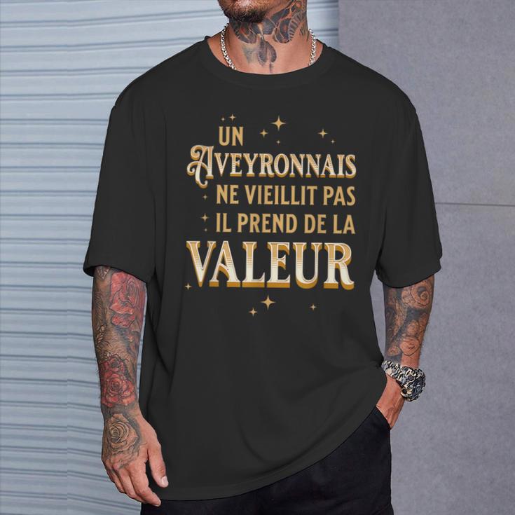 Un Aveyronnais Neieillit Pas Idée-Cadeau Humour Aveyron T-Shirt Cadeaux pour lui