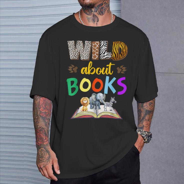 Wild About Reading Books Reader Bookworm Animals Book Lover T-Shirt Gifts for Him