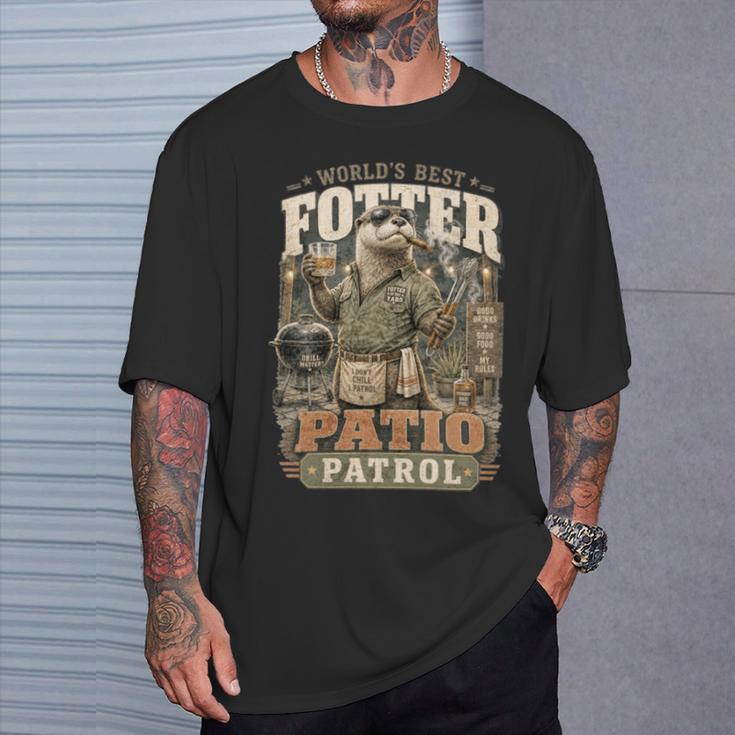 Worlds Best Fotter パティオ パトロール 裏庭 カワウソ しゃれ 誕生日 長袖tシャツ Tシャツ 彼への贈り物