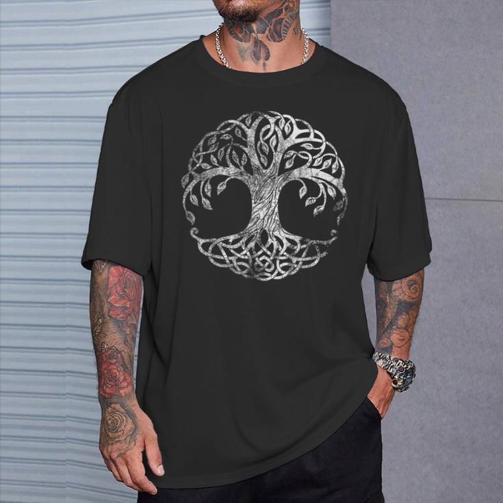 Yggdrasil Tree Of Life バイキング ノルウェー風 ルーン風 ホワイトシンボル Tシャツ 彼への贈り物