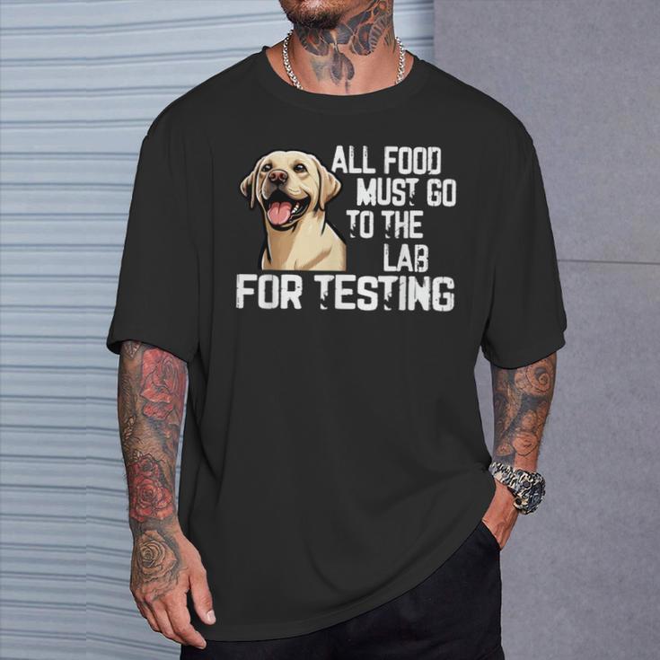 かわいいラブラドールをテストするには、すべての食品を実験室に行く必要があります Tシャツ 彼への贈り物