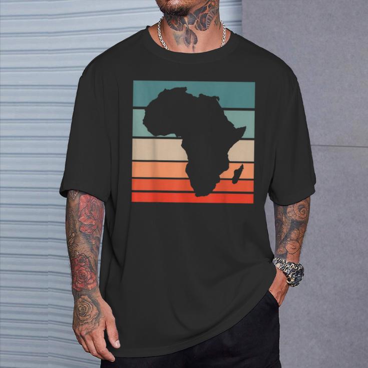 アフリカ地図 大陸 アフリカの誇りに ブラック 歴史月 Tシャツ 彼への贈り物